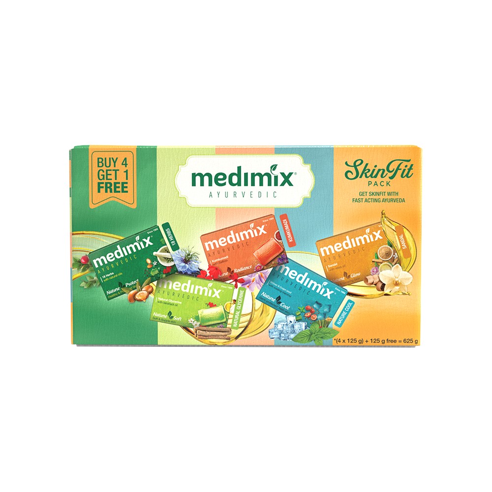Santoor Seife Mit Sandelholz & Mandelmilch, 125 G Pro Stück, Packung Mit 5 Seifen (Buy 4 Get 1 Free)