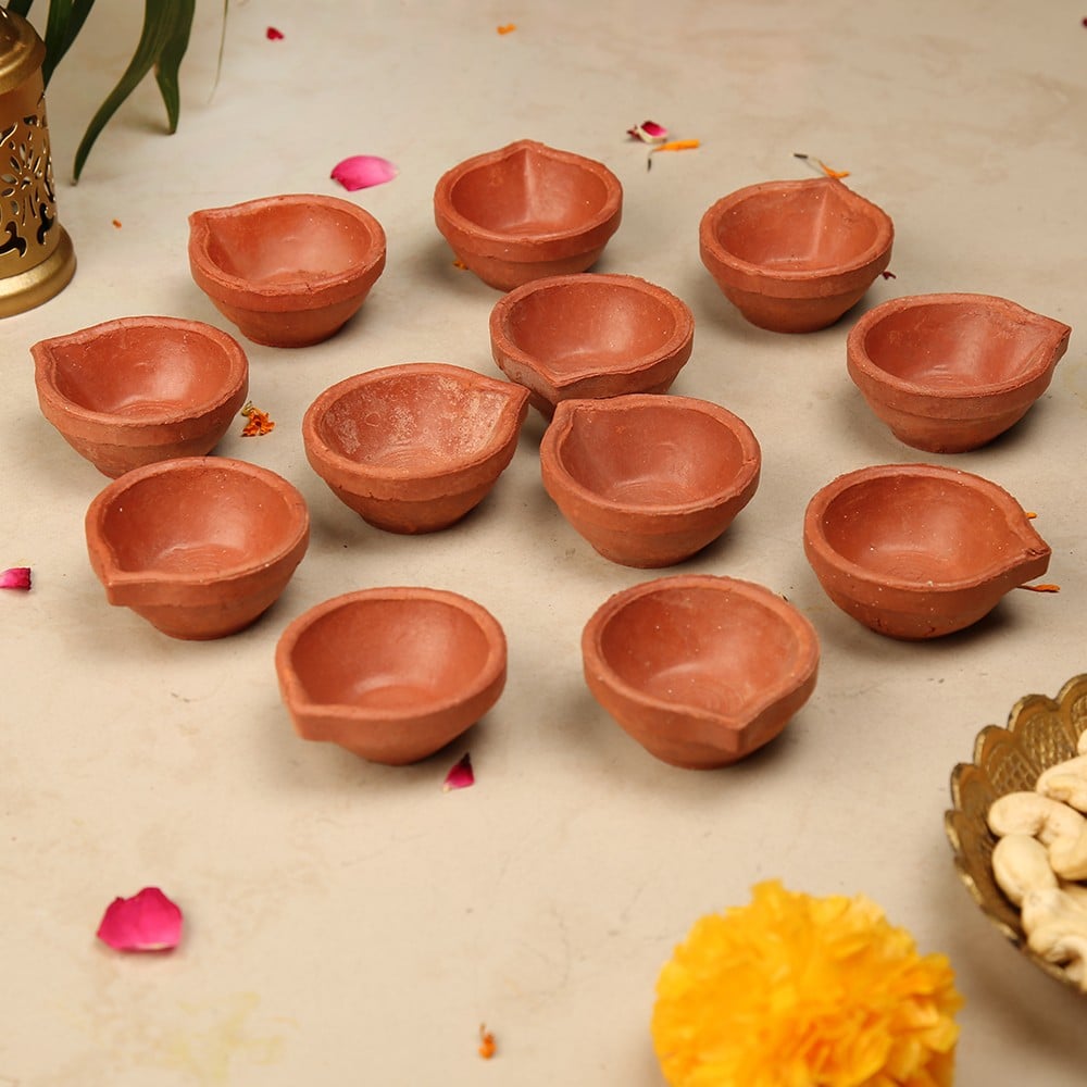 Diyas De Arcilla Hechas A Mano Para Diwali - Juego De 6 Lámparas De Aceite Con Mechas De Algodón, Ideales Para Puja, Decoración Festiva O Regalo