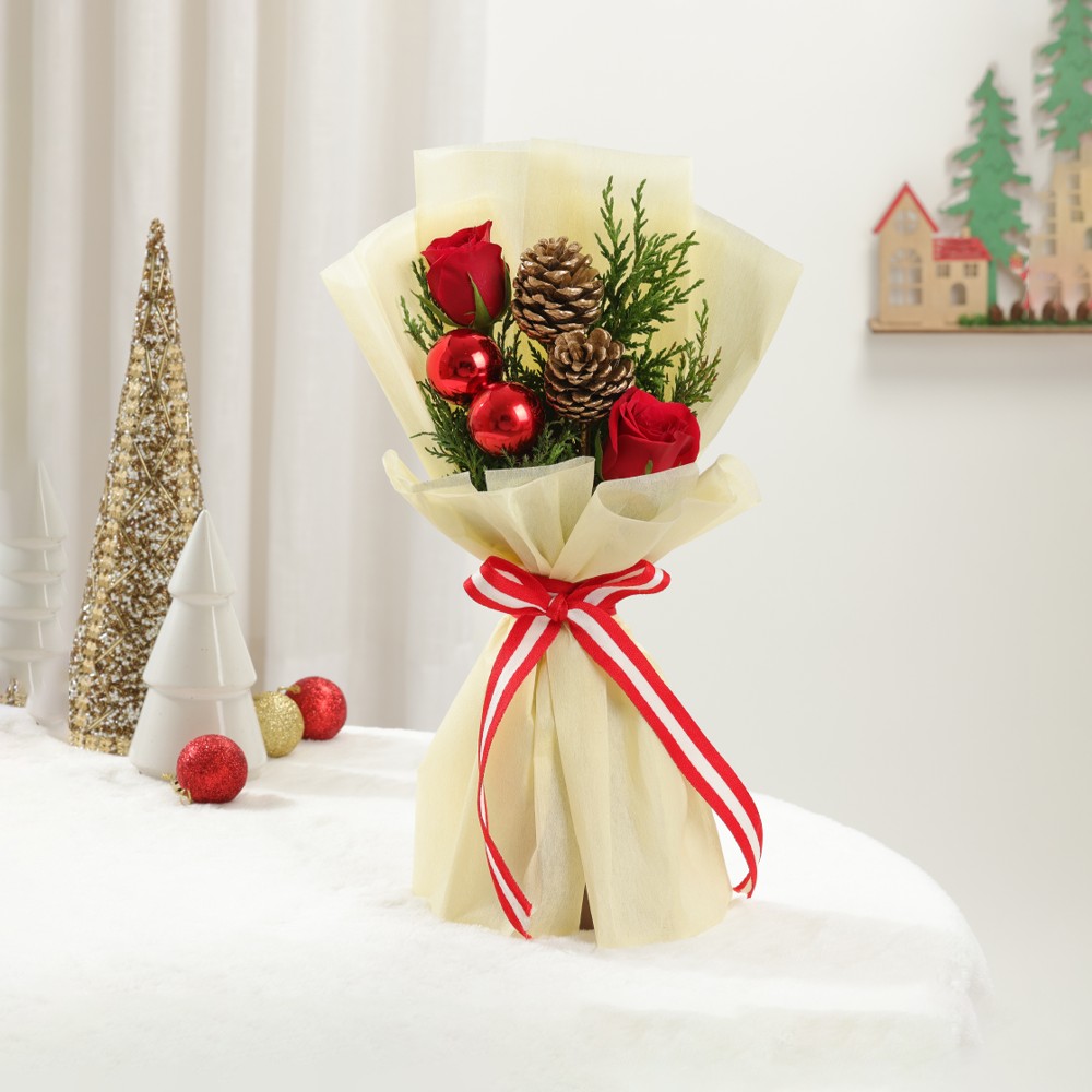 IGP Christmas Red Roses Bouquet Price - Buy Online at Best Price in India