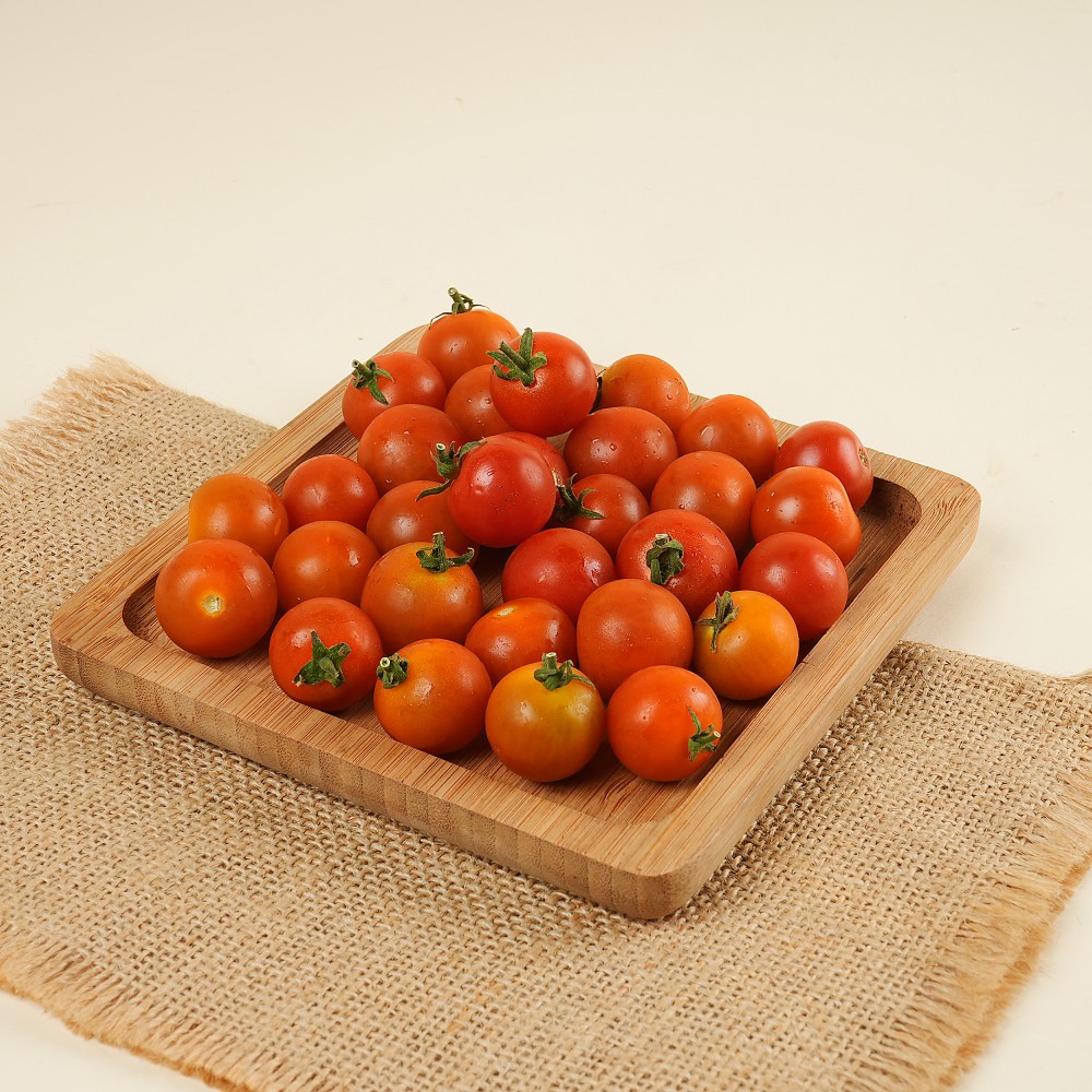 Hydroponic Cherry Tomatoes by VK Farms Price - Buy Online at Best