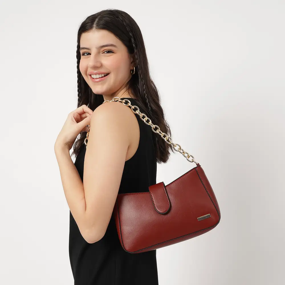 Fastrack Bags Chain Strap Hand/Shoulder Bag (Maroon) Price - Buy Online ...